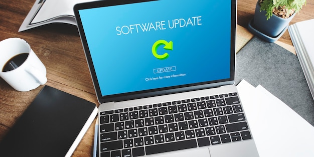 Foto gratuita aggiornamento software sito web pagina web concetto di rete