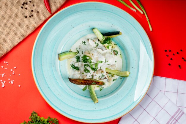 Sour cream with cucumber and herbs
