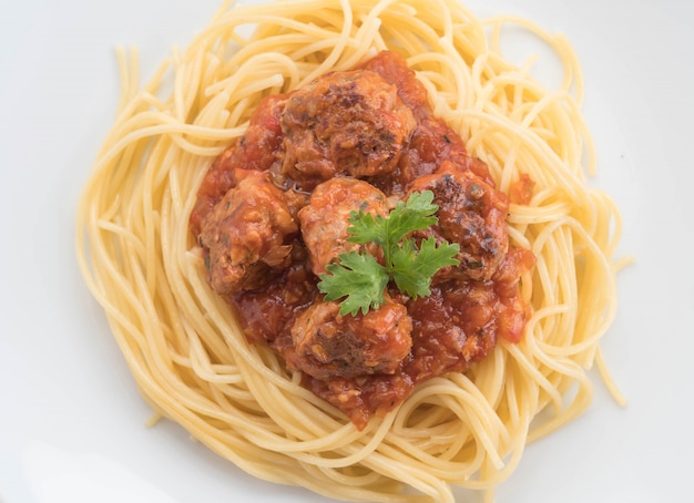 Foto gratuita spaghetti e polpette