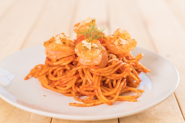 spaghetti with shrimp