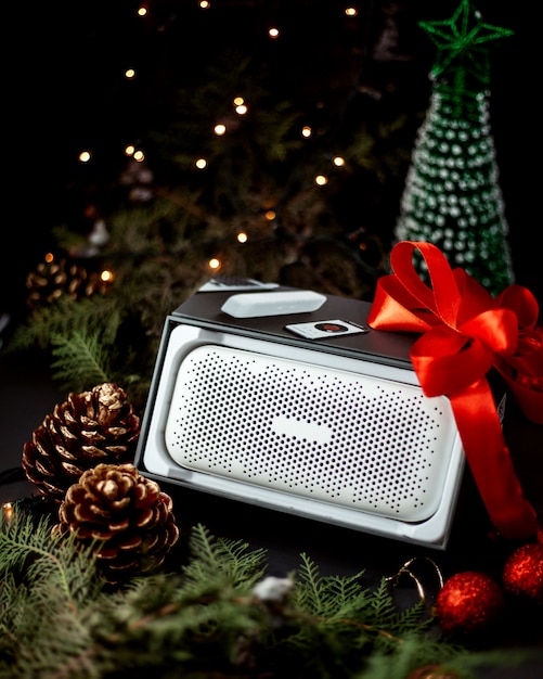 Free photo speaker with new year toys