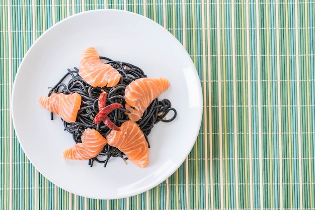 spicy black spaghetti with salmon