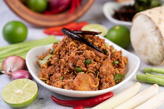 Spicy minced pork in a white plate.