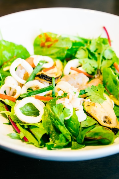 Spicy seafood salad