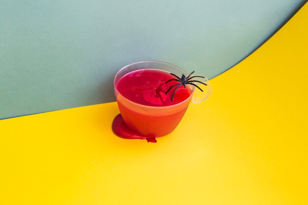 Free photo spider on bowl with blood