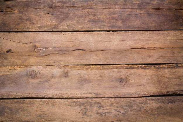 Испорченные деревянные доски