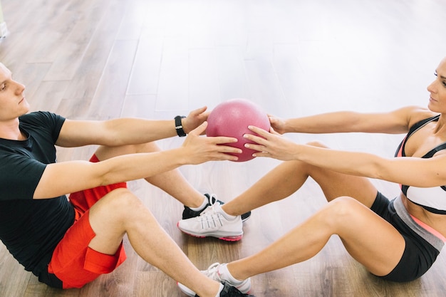 Free photo sportsmen doing exercise