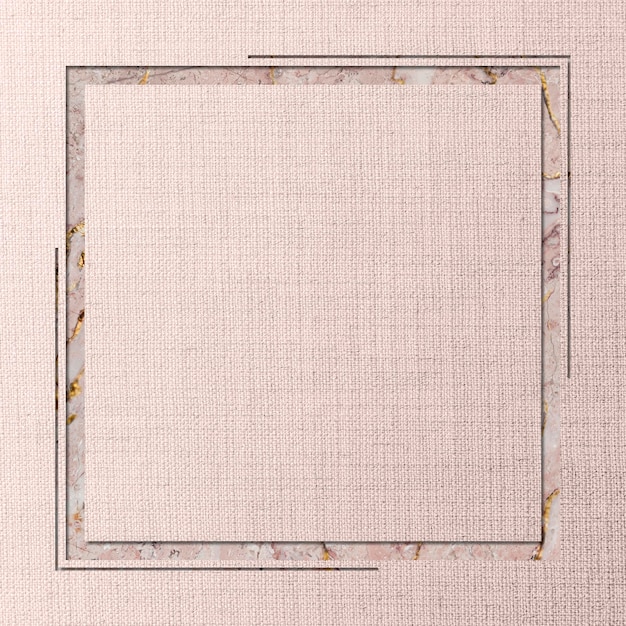 Бесплатное фото Квадратная рамка на текстурированном фоне розовой ткани