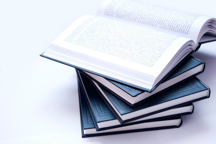 Free Photo stacked books