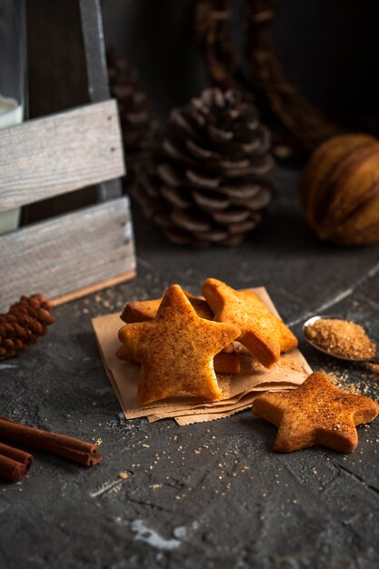 Star shaped biscuits with pine cone