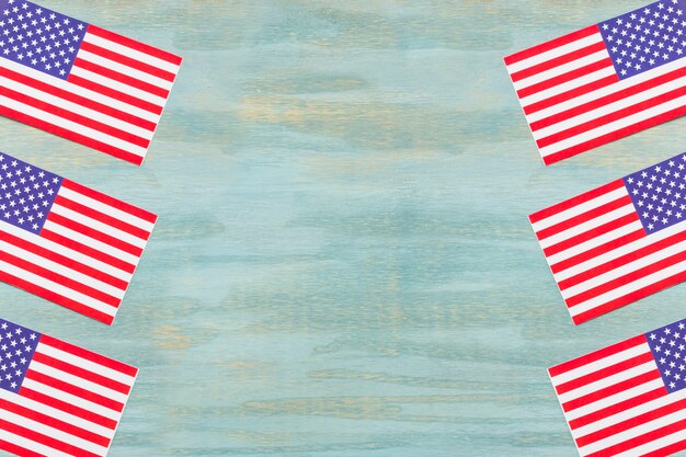 星条旗、アメリカの国旗の上に木製のテクスチャ背景