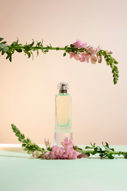 Foto gratuita still life di prodotti cosmetici