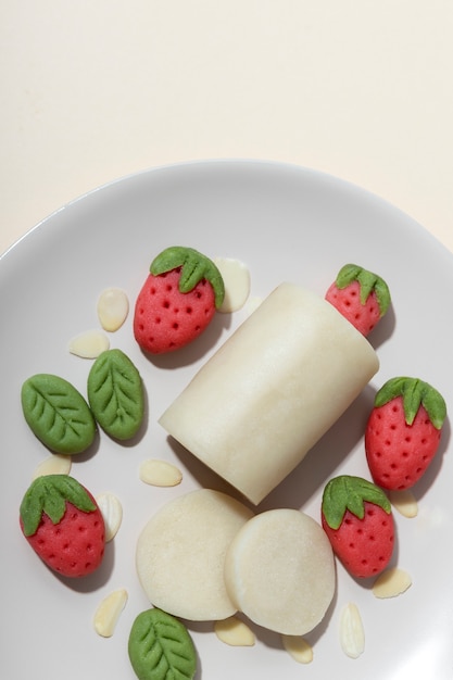 Free photo still life of delicious marzipan dessert