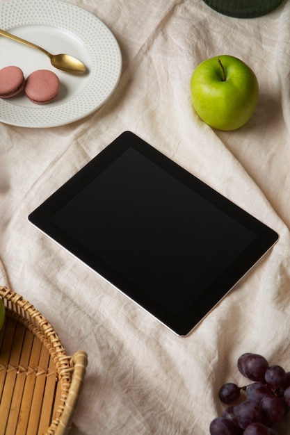 Free photo still life of device on table