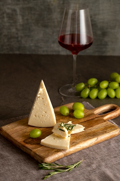 Free photo still life of fresh cheese