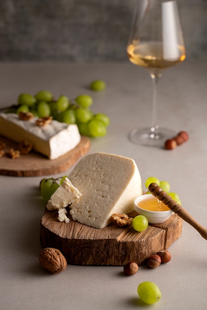 Free photo still life of fresh cheese