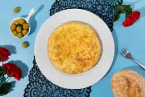 Free photo still life of spanish tortilla