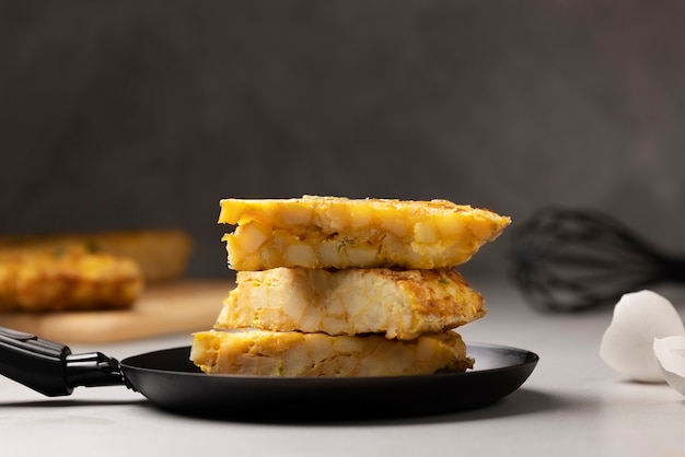 Free photo still life of spanish tortilla