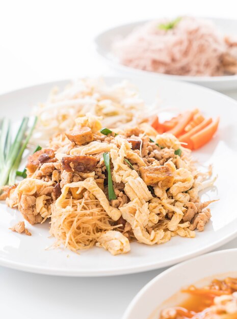 Stir fry noodles in Thai style