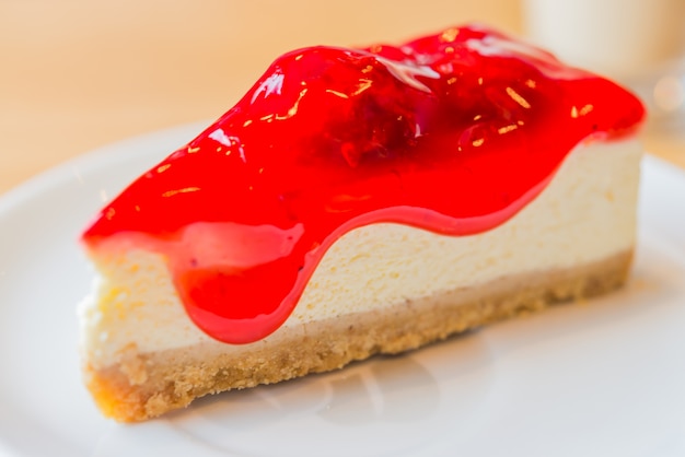 Foto gratuita cheesecake alla fragola