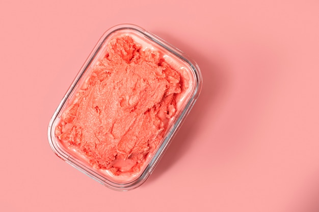 Strawberry ice cream texture