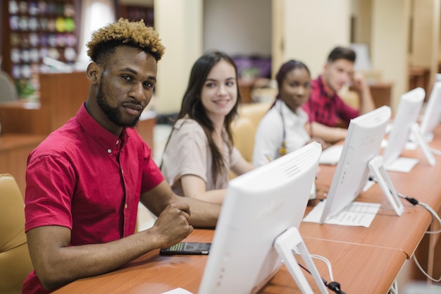 Free photo students in classroom