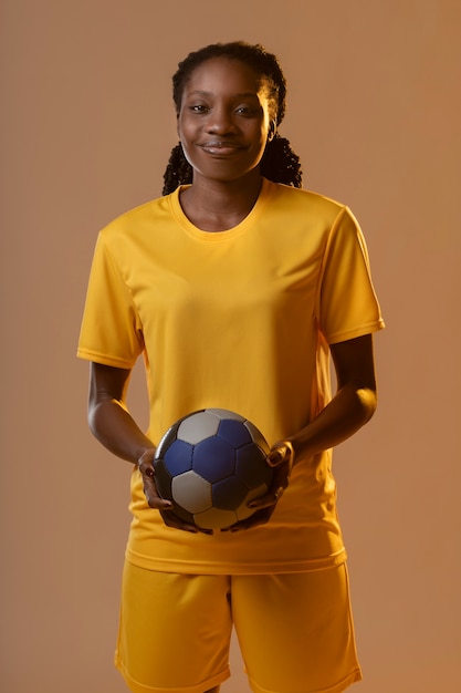 Free photo studio portrait  of handball player