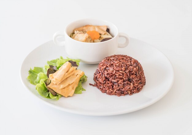 Stuffed cabbage soup with berry rice and tofu