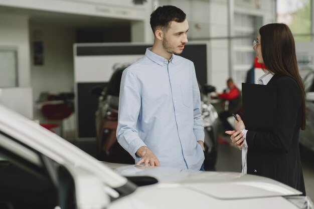 Купить Hyundai с завода: вопросы и ответы