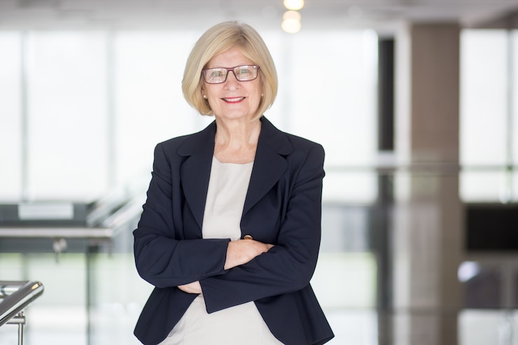 Free Photo successful senior businesswoman in eyeglasses