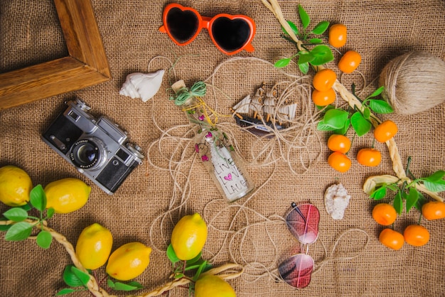 Free photo summer concept with lemons and oranges