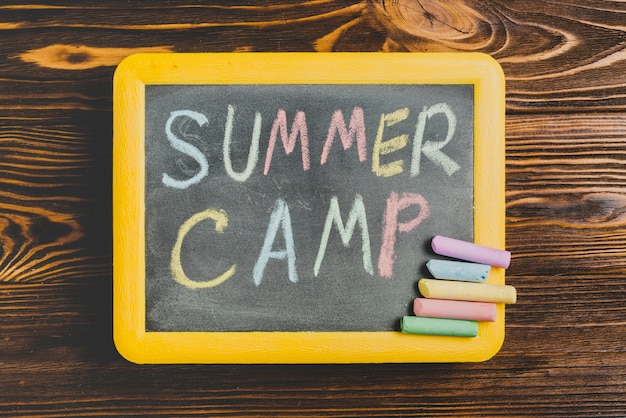 Free photo summer concept with slate and chalk