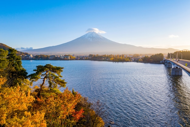 후지산, 일본 가와구치 코 호수의 일몰