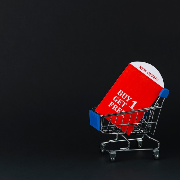 Supermarket cart with tablets