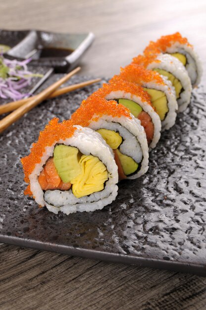 Sushi california roll