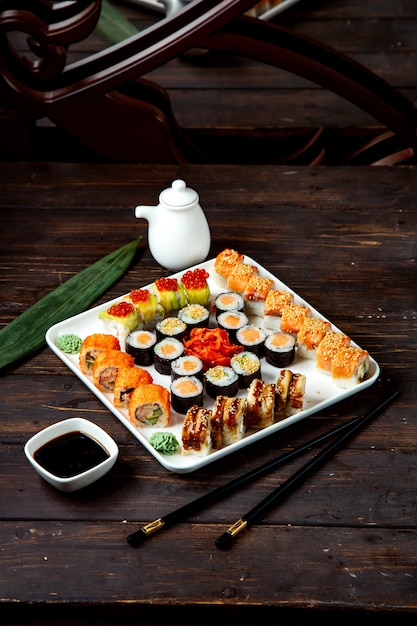 Sushi plate with various filling