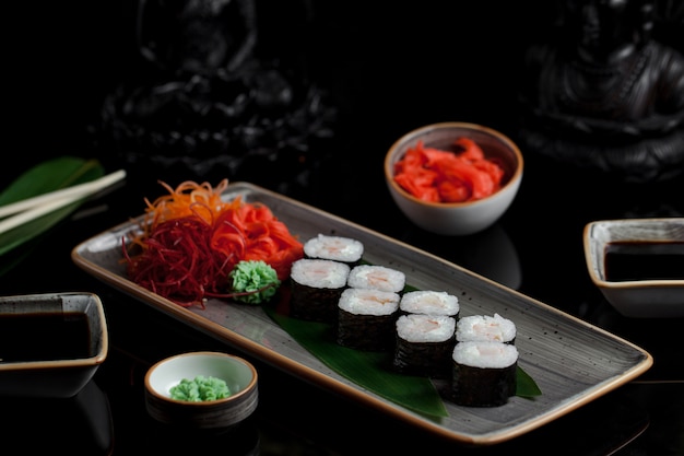 Sushi rolls wirh smoked salmon.