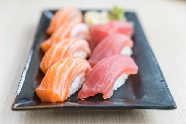 sushi salmon and tuna