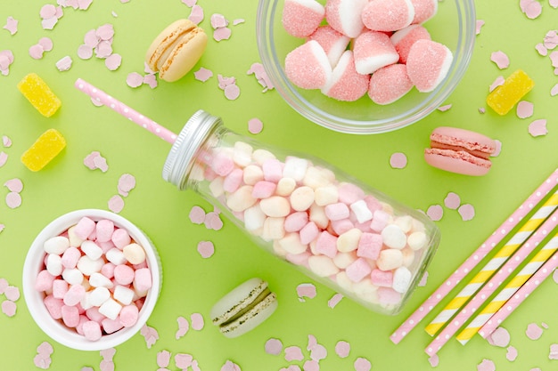 Foto gratuita caramelle dolci per la festa