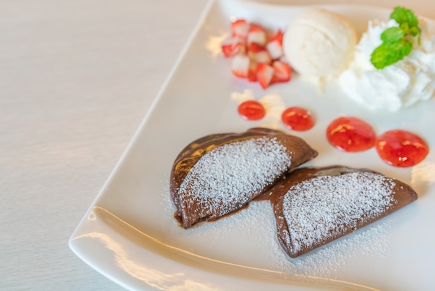 무료 사진 달콤한 딸기 냉동 맛있는 팬케이크