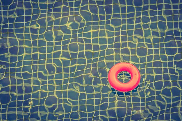 Free photo swim ring pool