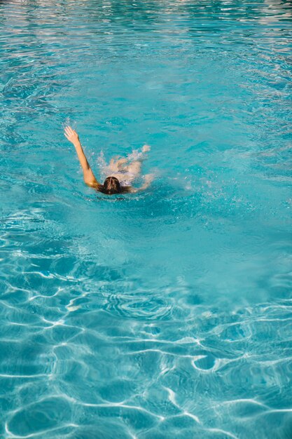 Swimming backstroke