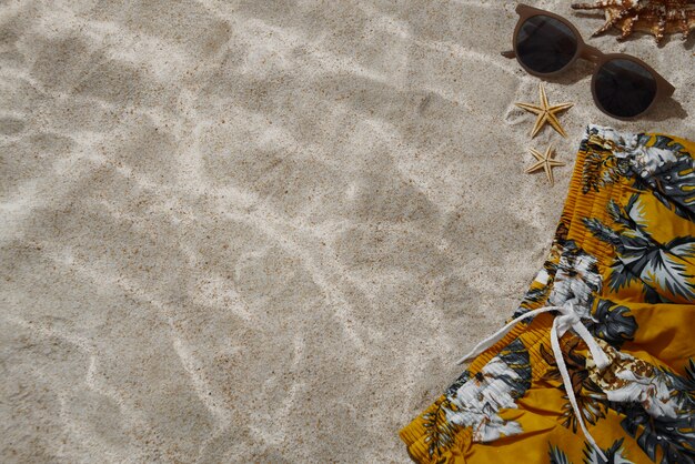 Foto gratuita pantaloni da bagno natura morta sott'acqua