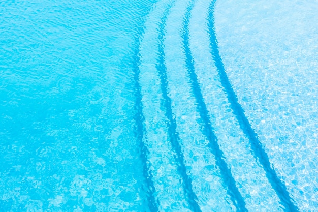 Free photo swimming pool