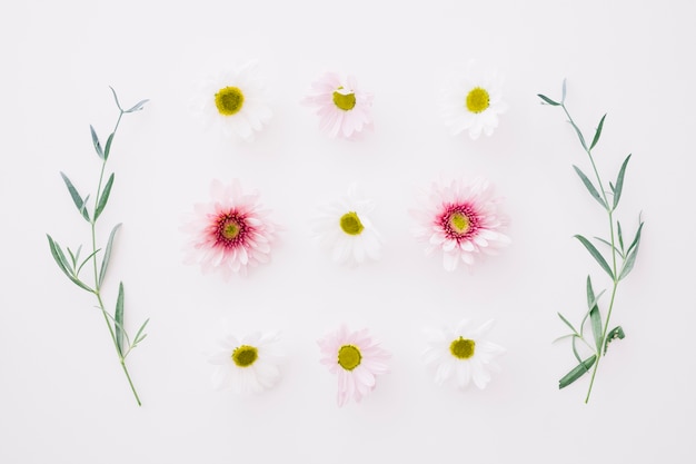 Symmetrical flower decoration