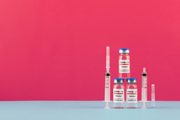Syringes and vials arrangement