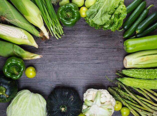 Table with green vegetables