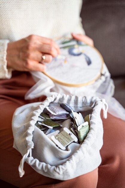 Tailor making a home decoration