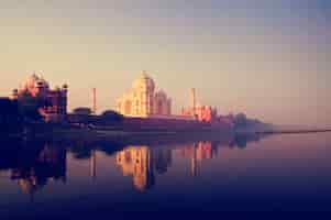 Free photo the taj mahal in agra india