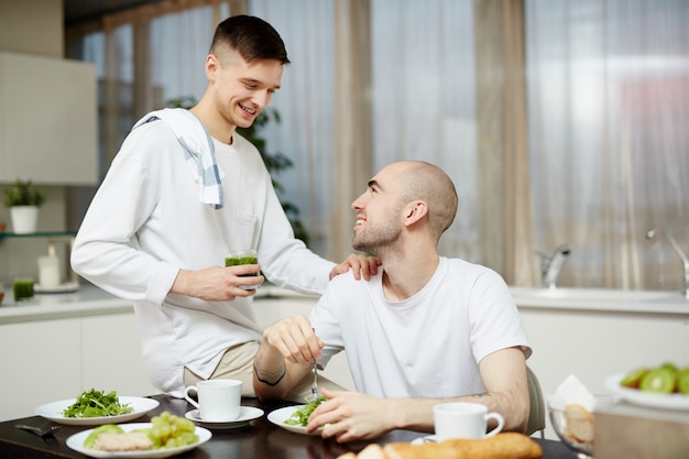 Talking by breakfast